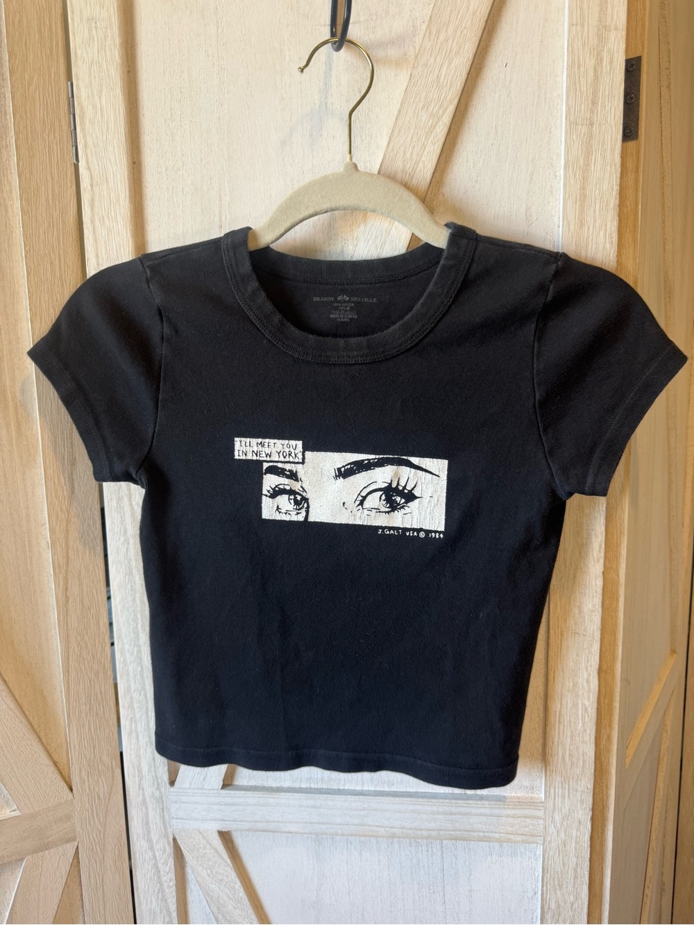 Brandy Melville Black Short-Sleeve meet you in NY made in USA Tee Eye Graphic